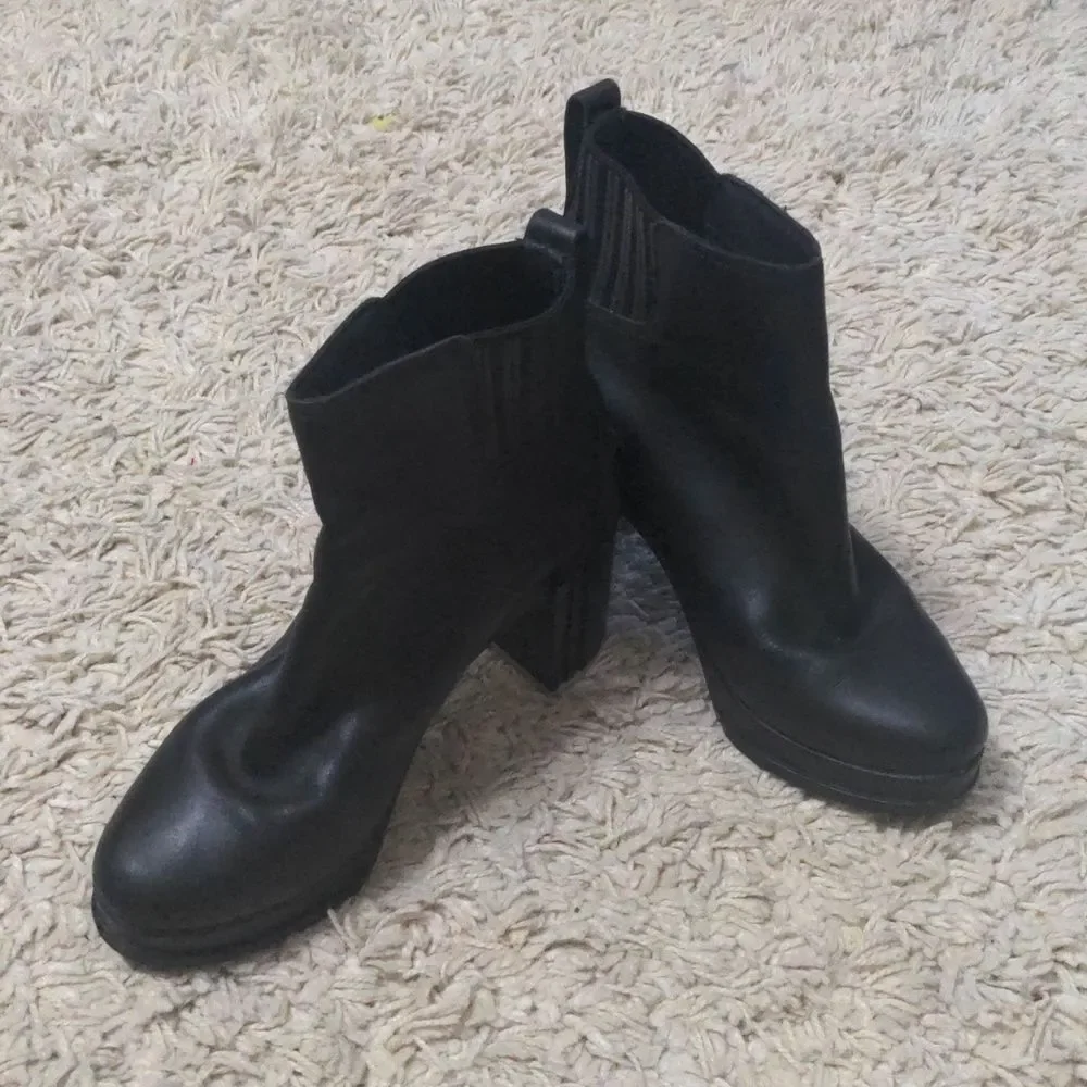 Sorel these preloved